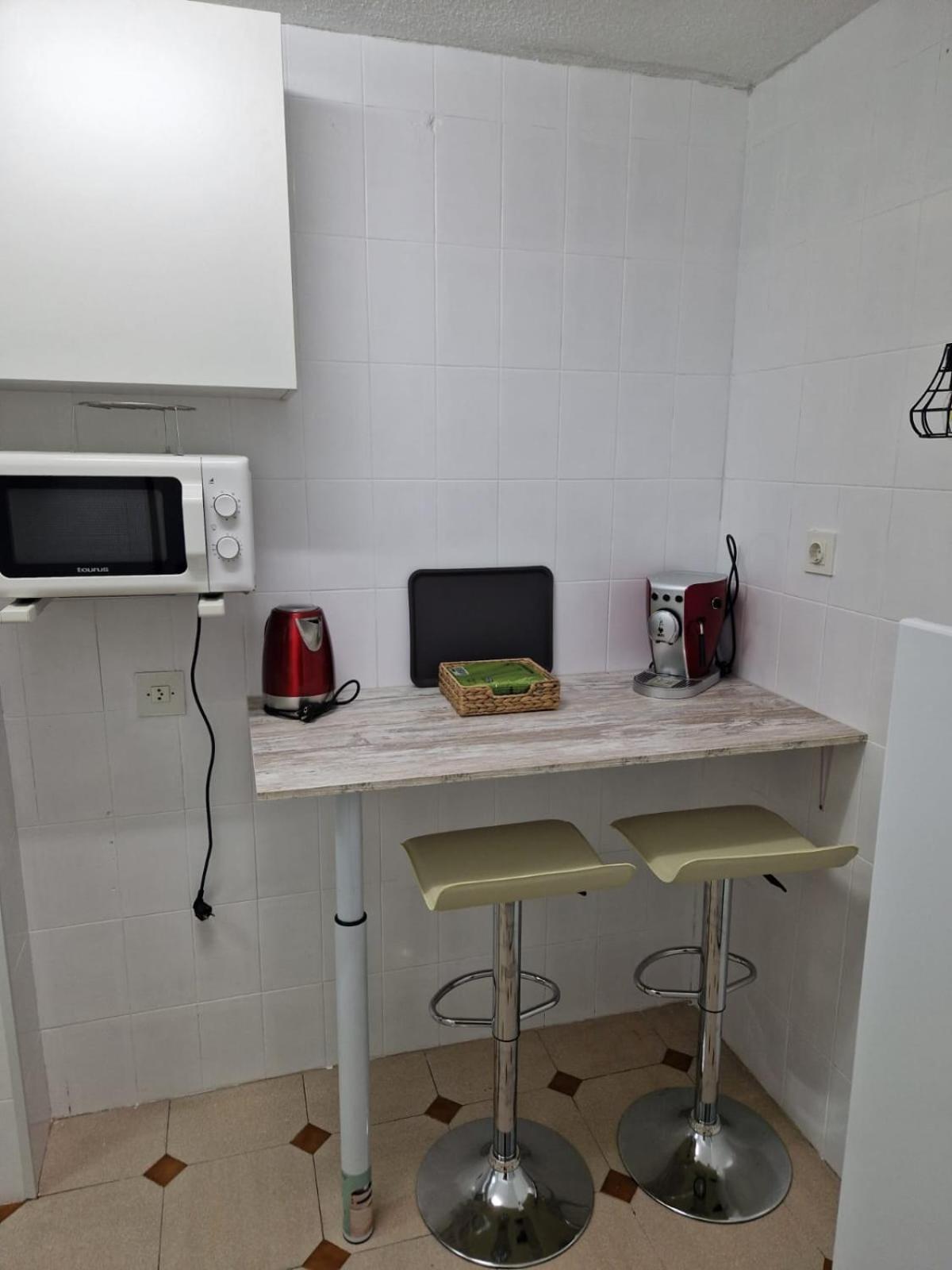 Costa Blanca Apartment อาลิกันเต ภายนอก รูปภาพ