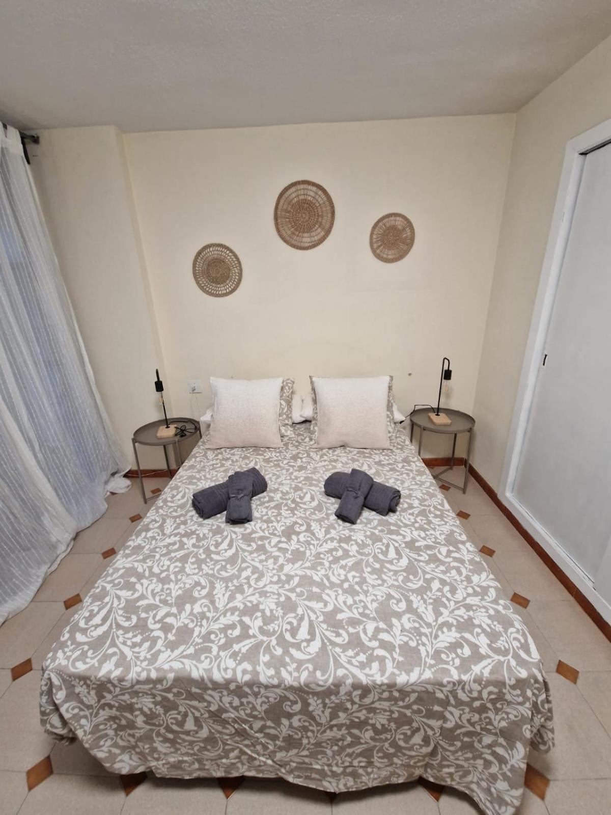 Costa Blanca Apartment อาลิกันเต ภายนอก รูปภาพ